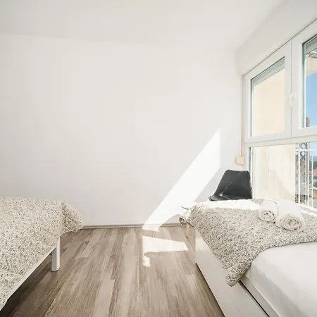 Apartman 9th Floor *