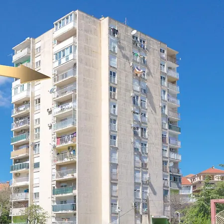 Apartman 9th Floor *