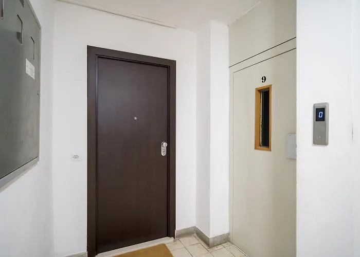 9th Floor * Šibenik