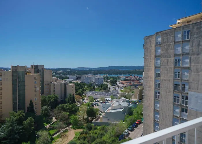 9th Floor * Šibenik